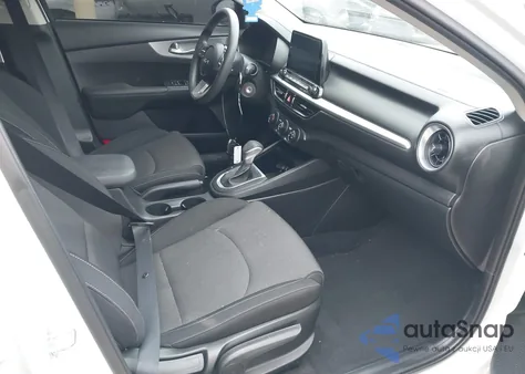 2023 Kia Forte Lxs z USA, uszkodzony, nr VIN 3KPF24AD2PE515869